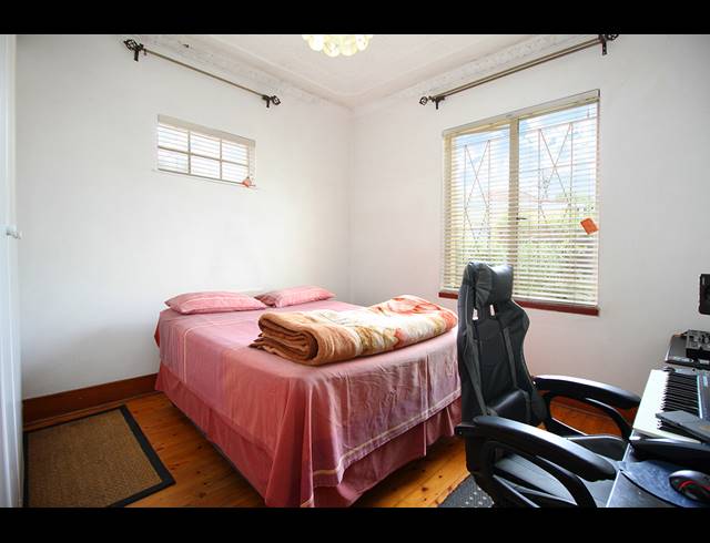 3 BEDROOM HOUSE FOR SALE IN KENSINGTON